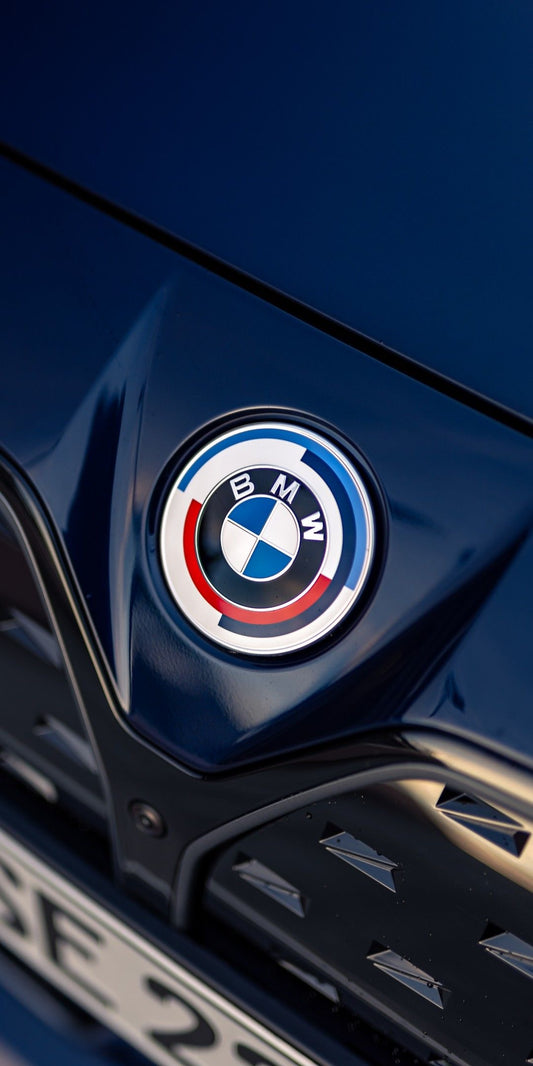 BMW Embléma 50 éves Jubileumi (82, 74 mm) - bömös.hu