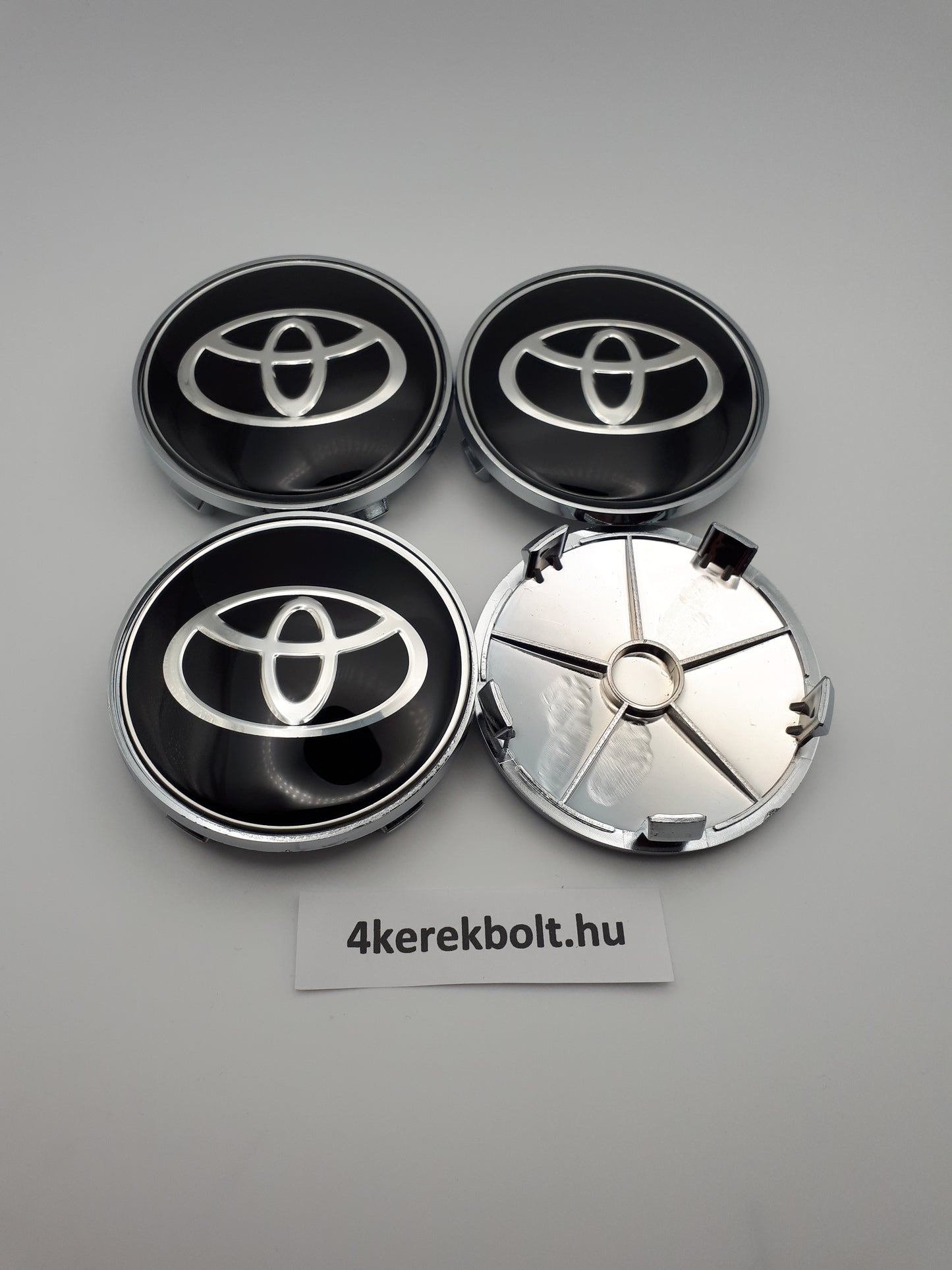 Toyota Felnikupak Szett – 4 darabos készlet több méretben