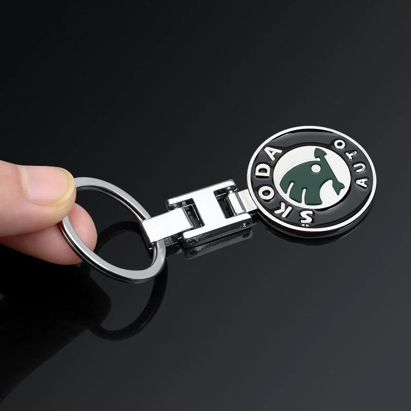 Skoda emblémás kulcstartó – Fém kulcskarika (1 db)